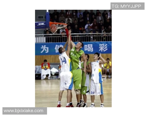 姚明特训背后的故事与坚持成就篮球巨星之路