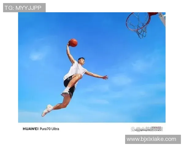 姚明骑机车畅游城市街头展现不一样的运动员风采与生活乐趣