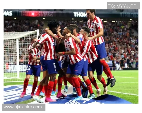 德甲精彩对决马竞5-0大胜波尔图帽子戏法点燃全场激情