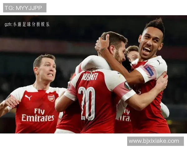 欧冠激战：巴黎圣日耳曼与阿森纳战成平局乌龙球成比赛转折点分析