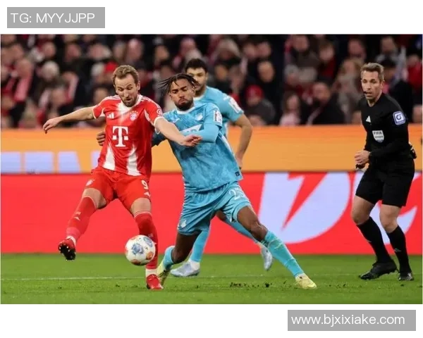 意甲赛场惊现大逆转多特蒙德狂胜拜仁引发转会热议