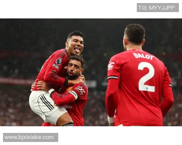 英超惊天逆转曼联6比2战胜拜仁引发争议判罚全场沸腾