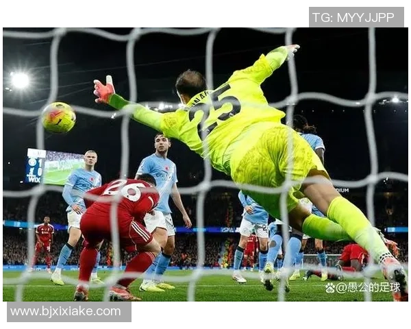 世界杯精彩对决多特蒙德大胜利物浦引发争议判罚热议 世界杯精彩对决多特蒙德大胜利物浦引发争议判罚热议