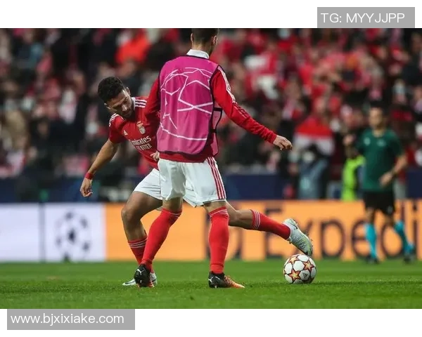 利物浦大胜本菲卡四球狂潮帽子戏法点燃全场激情