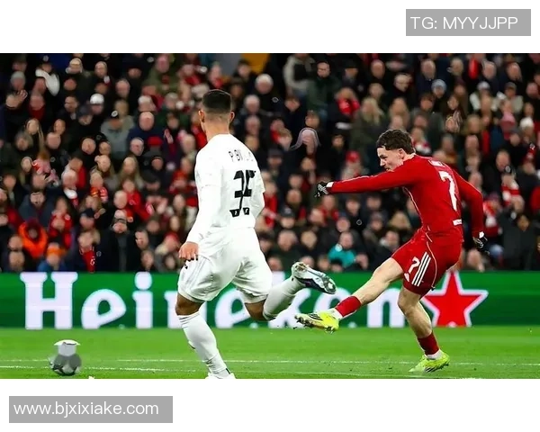 国王杯激战皇马大胜本菲卡红牌事件引发全场热议与转会猜想